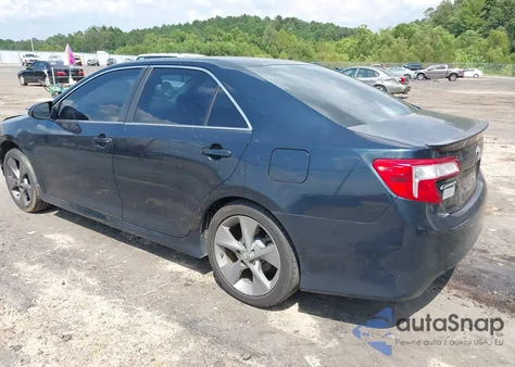 2014 Toyota Camry Se Sport z USA, uszkodzony, nr VIN 4T1BF1FK4EU436920
